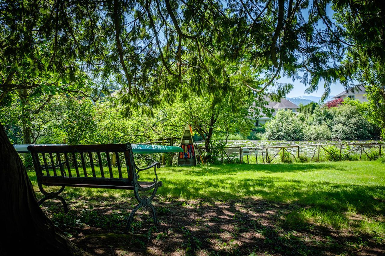 Bramblebank Cottages Harrison Hot Springs Extérieur photo